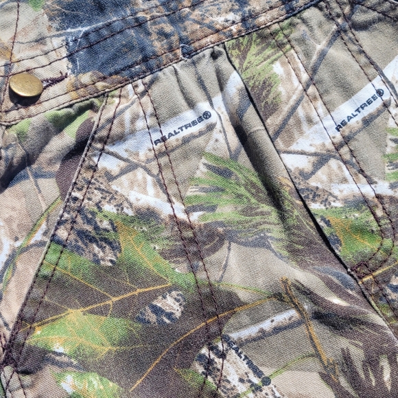 Realtree Overalls - Picture 4 of 6
